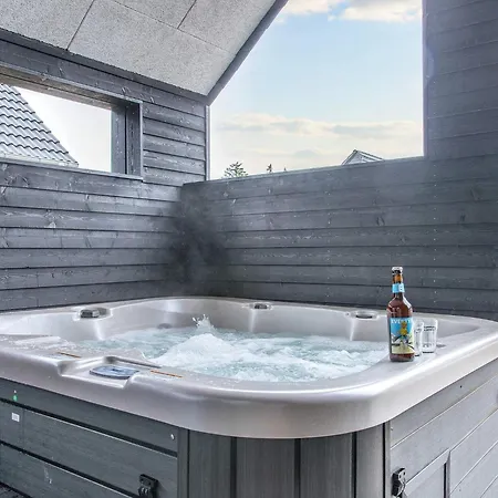 Luxury Retreat Near Romo Holiday home *